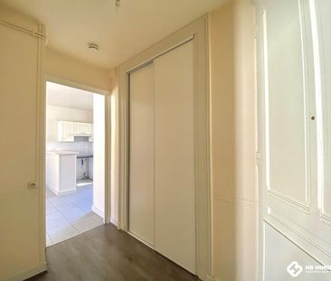 Location Appartement 2 pièces 44m² ROANNE 42300 - Photo 4