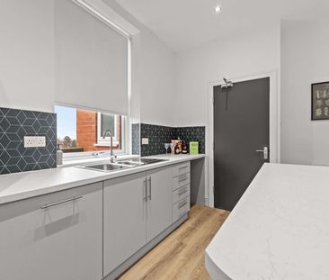 Crossland Road Room 1 - Photo 6