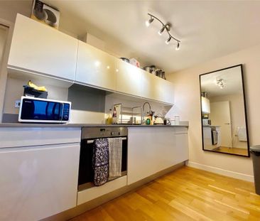 1 bedroom apartment to rent - Photo 5