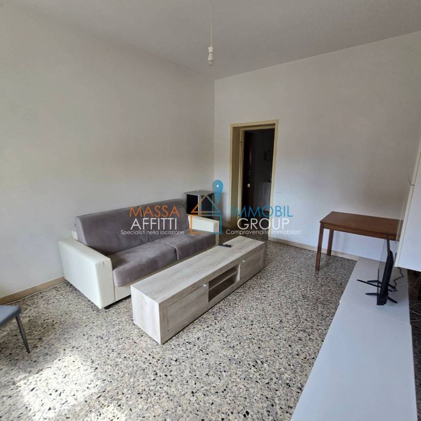 Appartamento via Giuseppe Garibaldi 10, Marina di Carrara, Carrara - Photo 1