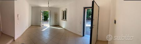Casa su due piani - Photo 2