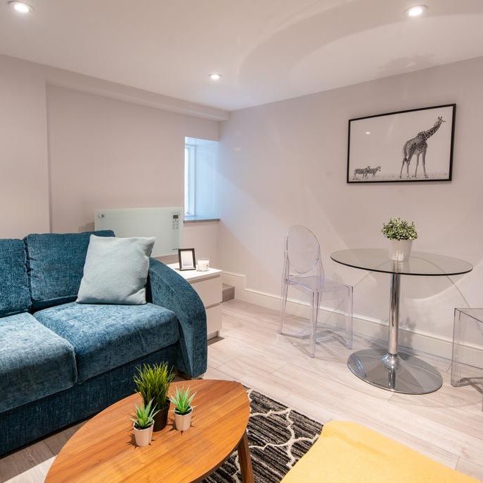 2 bedroom flat to rent - Photo 1
