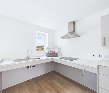 2 bedroom apartment to rent - Photo 6