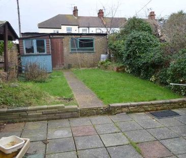 Waterloo Road, Shoeburyness, SS3 - Photo 5