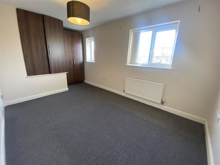 3 bedroom townhouse to rent - Photo 2