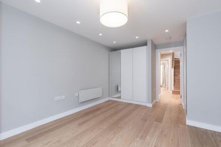 1 bedroom ground floor flat to rent - Photo 2