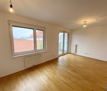 Schöne 2 Zimmer Wohnung mit Loggia in zentraler Lage - Photo 4