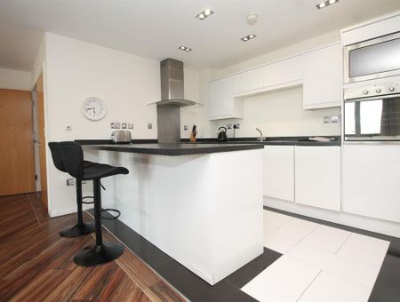 City Tower, Limeharbour, London - Photo 3