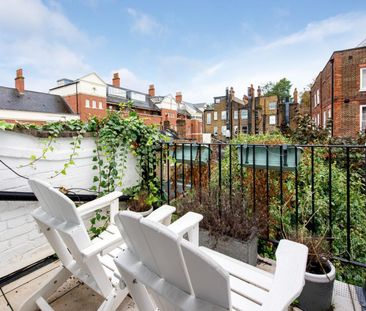 New End, Hampstead, London - Photo 2