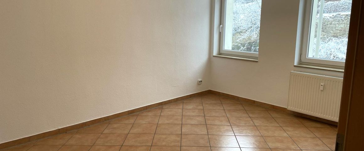 2-Zimmer-Wohnung in Kaitz/ Nähe Südhöhe - große Küche und großer Ost/Süd-Balkon ! - Photo 1