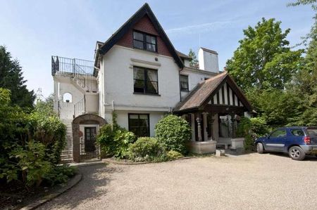 Cobbetts Hill, Weybridge, Surrey, KT13 - Photo 4