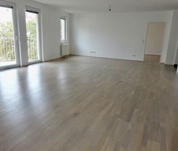 Bildhübsche Terrassenwohnung gleich neben Augarten + U2-Taborstraße, ruhig und sonnig, 4 Zimmer + Wohnküche, 3 Terrassen, Garage mietbar! - Photo 1