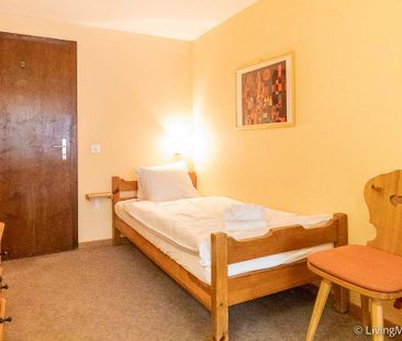 15 m², 1. Stock - Photo 2