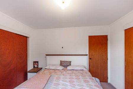 Lovely two-bedroom - Photo 2