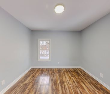 For Lease - 4357 Seneca Street, Niagara Falls, Ontario - Photo 3