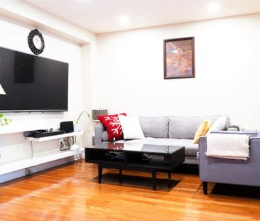 For Lease - 108 Lent Crescent, Brampton, Ontario - Photo 3