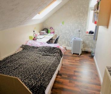 5 Bed - Sefton Court, Leeds, Ls6 - Photo 3