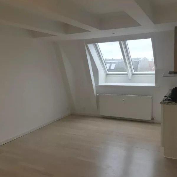 <b>Renoveret 2-værelses lejlighed i roligt område midt i Aalborg</b> - Foto 1