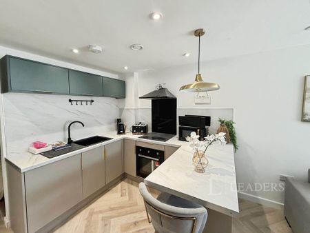 Studio to rent - Photo 4