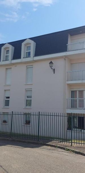 Location Appartement 4 pièces 87m² VERNON 27200 - Photo 2