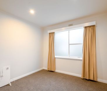 Comfortable Family Home - Photo 6