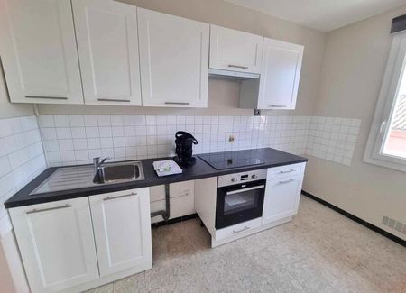 Appartement à louer 2 pièces • Avignon - Photo 2