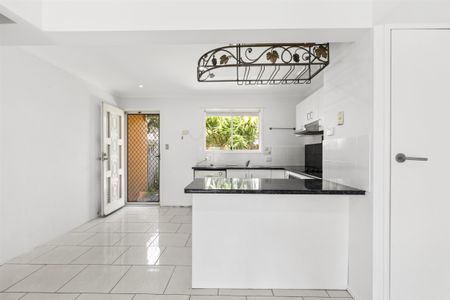 3/32 Lindsay Street, Bundamba QLD 4304 - Apartment For Rent | Domain - Photo 5