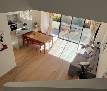 South Melbourne - Photo 2