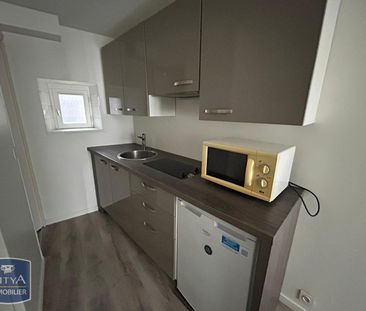Location Appartement 1 pièce 15m² LAVAL 53000 - Photo 2