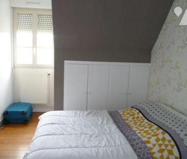 PONT L'EVEQUE centre à louer F2 de 36 m² - Photo 2