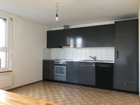 94 m2 en attente d’un nouveau locataire - Photo 5