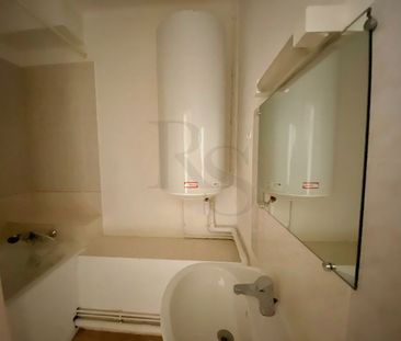 Location Appartement 2 pièces 38m² - Photo 3