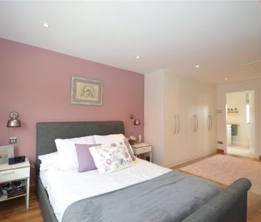 4 bedroom semi-detached house to rent - Photo 6