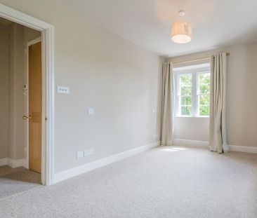 2 bedroom detached house to rent - Photo 3