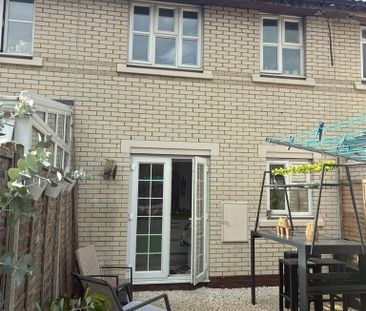 2 bedroom terraced house to rent - Photo 5