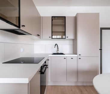 Świeżo wykończone | 3 pokoje | Winda 50.2 m² - Photo 3