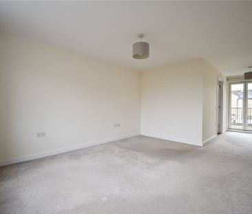 A superbly presented 4 bedroom terraced home set over three floors ... - Photo 4