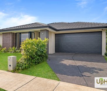 Sensational family home and location in Clyde! - Photo 3