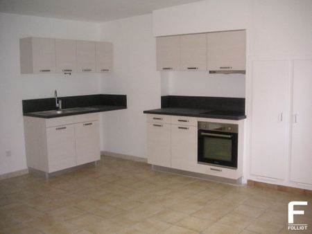 A louer maison de ville mitoyenne - type F2 - Carentan (50500) - Photo 4