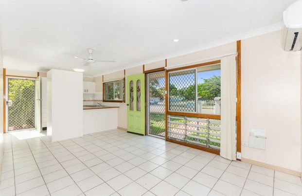 2/16 Buckby Street, Pallarenda QLD 4810 - Apartment For Rent | Domain - Photo 1