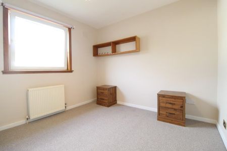 4 bedroom terraced house to rent - Photo 2