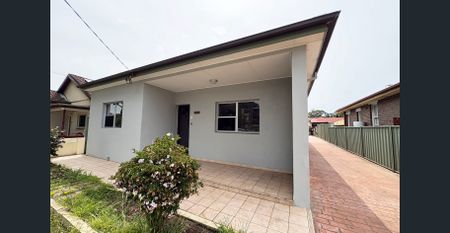 Freestanding Family Home - Photo 5