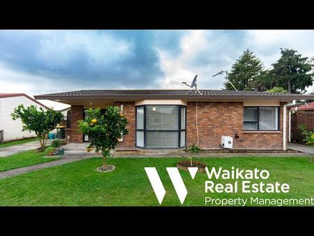 Comfortable 2-Bedroom Brick Home with Practical Layout - Photo 3