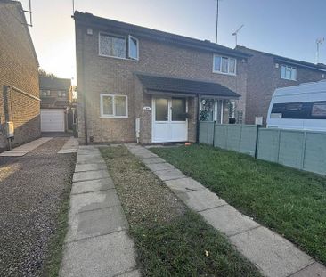 2 bedroom semi-detached house to rent - Photo 6