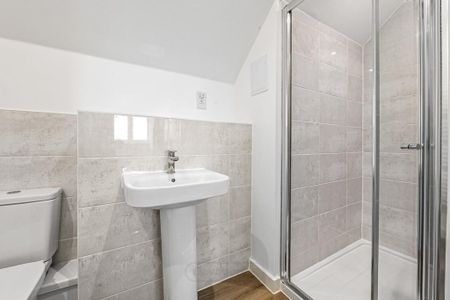 3 bedroom terraced house to rent - Photo 3