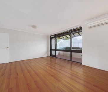 Great Location - Photo 2