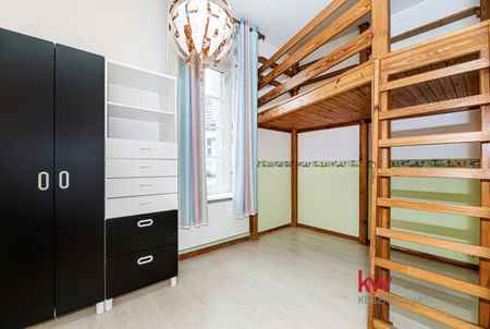 Wyjątkowe 4-pokojowe mieszkanie w centrum Poznania - Zdjęcie 5