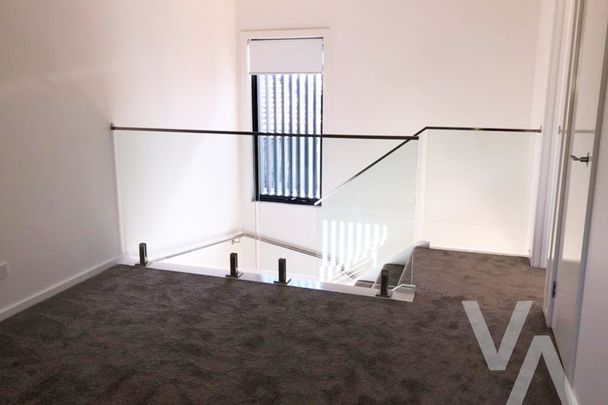 2/78 Selwyn Street, Merewether NSW 2291 - Townhouse For Rent | Domain - Photo 1