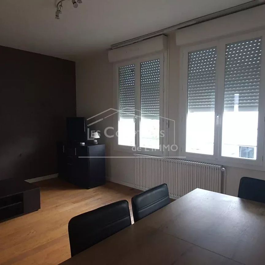 Location Appartement 3 pièces 53m² ST NAZAIRE 44600 - Photo 1