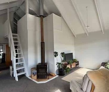 CROMWELL - 2/3 BEDROOMS - Photo 2